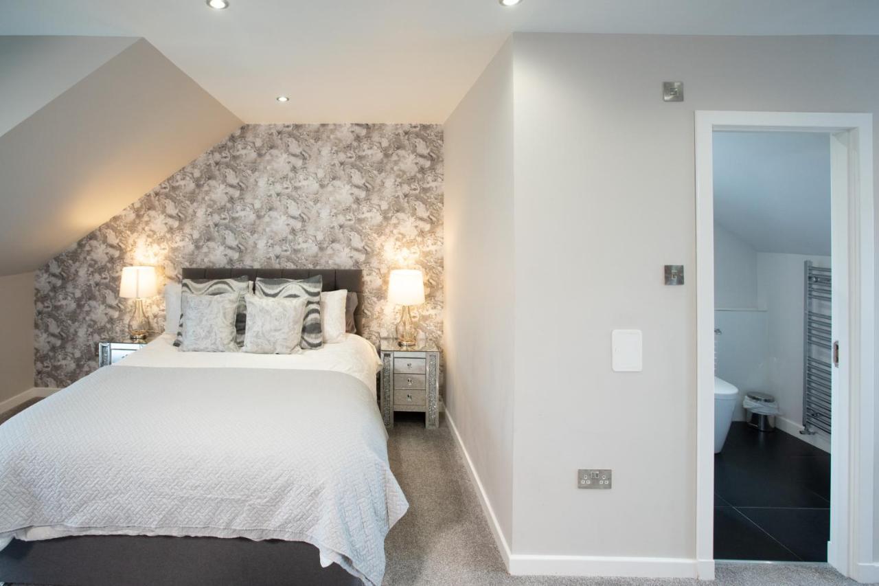 4 Private Bedroom House With 3 Parking Spaces Free Perth Exterior foto